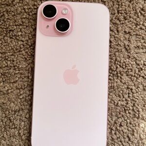 Apple iPhone 15 T-Mobile in Light Pink